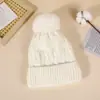 Gorro de punto jacquard cálido acolchado para exteriores con pompón de pelo protección para orejas gorro para el frío moda gorro de lana al por mayor