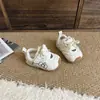 Outono de 2026 Novos Sapatos de Bebê Forrest Gump Respiráveis para Crianças Pequenas Solado Macio Unissex Sapatos Infantis Moda Primavera Outono Sapatos Individuais Tendência