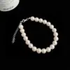 Pulseira de Pérolas de Vidro de Alta Qualidade para Mulheres, Luxo Leve, Nicho, Simples, Exquisite, Estilo Frio, Novo Acessório Versátil