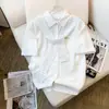 Foto Real del Producto: Nuevo Diseño Primavera/Verano 2026, Elegante Camisa Blanca de Manga Corta Falsa de Dos Piezas, Top Elegante y Único para Mujer