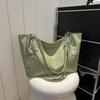 Bolso Retro de Gran Capacidad para Mujer Primavera 2023 Nueva Llegada Bolso Casual para Mujer Moda Simple de un Hombro Bolso Tote Casual Portátil