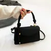 Bolso bandolera de un solo hombro con textura de color sólido, elegante, bolsa cuadrada pequeña para ir al trabajo en verano 2023, popular este año, bolso pequeño para mujer