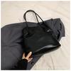 Bolsas para Mulheres 2026 Novo Estilo Couro Macio Grande Capacidade Bolsa Tote Couro Cera de Óleo Fashionable Estudante Universitário Aula Deslocamento Bolsa de Ombro