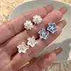 Pendientes Florales Frescos de Moda Estilo Coreano para Mujer, Pendientes de Camelia Elegantes Versátiles de Lujo Ligero de Nicho de Gama Alta