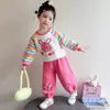 Conjunto de asas listradas estilo coreano para meninas, novo conjunto de duas peças da moda primavera e outono 2026 para meninas estilosas