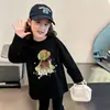 Camiseta de manga larga de algodón puro estilo coreano para niñas, nueva colección de otoño 2026, camiseta básica divertida para niñas, top casual, estilo ins