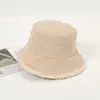 Nuevo sombrero de mujer para otoño e invierno, sombrero de pescador de pana estilo coreano, cálido y adecuado para usar al aire libre, diseño reversible, moderno con ala ancha y hecho de forro polar suave