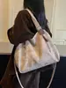 Comércio Exterior Feminino Outono/Inverno Retrô Bolsa Tote de Grande Capacidade para o Dia a Dia Toque de Luxo Passeio Viagem Bolsa de Ombro Único Transversal Transfronteiriça
