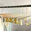 Perchero de Madera Maciza para Pantalones Pinzas para Pantalones Tienda de Ropa Perchero Redondo de Madera de Haya para Pantalones Uso para Adultos Pinza para Pantalones Antideslizante sin Marcas Venta al por Mayor