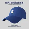 Gorra de béisbol de circunferencia de cabeza grande estilo coreano logo R ala ancha hace que la cara se vea más pequeña gorra de pico profundo corona alta tamaño grande sombrero de corona suave 65 cm