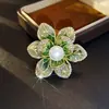 Broche Peônia Florescente da Prosperidade Vintage para Mulheres Broche de Flor Tridimensional Pintado à Mão de Alta Qualidade Acessório de Alfinete com Tendência Nacional Elegante