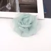Flores de Rosa Seca Flores de Tela de Gasa Multicapa Accesorios para el Cabello con Pinza de Tiburón DIY Accesorios para Ropa Venta al por Mayor en Stock