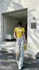 Conjunto de Moda Estilo Dopamina Retrô para Mulheres, Conjunto de Duas Peças com Camiseta de Manga Curta com Estampa de Letras e Jeans de Cintura Alta Rasgado para o Verão