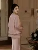 Elegante Chaleco de Lujo con Patrón Jacquard Estilo Chino y Botones Ocultos para Mujer en Primavera P0114