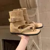 Sandalias retro de punta cuadrada sin cordones para mujer, para uso exterior en verano, nuevo estilo versátil 2026 con hebilla de cinturón, botines con aumento interno de altura, sandalias romanas