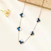 Collar de Acero de Titanio con Trébol de Cuatro Hojas Más Vendido Transfronterizo para Mujer, Cadena para Clavícula con un Toque de Lujo Ligero y de Moda, Collar de Acero Inoxidable con Diseño de Nicho