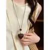 Nuevo Collar Colgante de Resina Estilo Étnico Chino Marrón Retro para Mujer Lanyard Cadena de Clavícula Accesorios Nuevo Estilo 2026