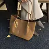 Moderna Outono/Inverno Grande Capacidade Vintage Camurça 2026 Nova Casual para o Dia a Dia Bolsa de Ombro Bolsa Tote