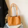 Bolsa de Couro Trançado Feminina Simples Moda Estilo Coreano Casual Nicho Bolsa de Ombro Único Bolsa de Axila Mãe-Filho Bolsa de Cesta
