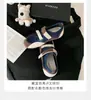 Tênis Mary Jane Super Macio de Couro de Vaca Duplo Velcro Color Blocking Solado Macio Confortável para os Pés Estilo Ballet Salto Escondido Sapatos de Treino Alemães
