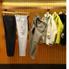 Pantalones softshell nuevos y engrosados 2.0 de repuesto para exteriores para otoño e invierno para parejas, pantalones de trabajo casuales resistentes al desgarro y duraderos