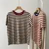 Camiseta de Manga Corta con Cuello Redondo y Bloques de Color a Rayas Retro para Mujer, Nuevo Estilo de Verano, Corte Holgado, Versátil, Ligera, Hombro Normal, Top Casual