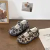 Zapatos de Felpa Mary Jane de Corte Bajo para Mujer Entrenamiento Alemán 2026 Invierno Nuevos Estampado de Leopardo Versátiles sin Cordones Doble Algodón Zapatos Casuales para Mujer