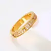 Anillo de Acero Inoxidable Transfronterizo, Anillo de Alta Gama, Moderno, Versátil, Lujo Ligero, Elegante, Anillo Estrellado de Zirconia para Mujer
