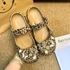 Populares Accesorios para Zapatos de Ballet con Lazo de Gato Kt, Nueva Hebilla Decorativa Linda para Zuecos, Modernos Accesorios para Zapatos DIY