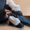 2026 Novo Estilo Impermeável Plataforma Salto Alto Retrô Peludos Sapatos Femininos Sola Grossa Slip-On Forrados com Lã Quentes Botas de Algodão Pequenos Sapatos de Couro