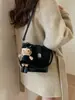 Bolso de Hombro de Moda Retro Nuevo Otoño e Invierno 2026 Transfronterizo, Bolso Cruzado Elegante, Bolso Tipo Cubo con Textura, Sensación de Alta Gama para Mujer