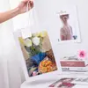 Bolsa de ventana pequeña estilo ins bolsa para ramo de regalo bolsa de embalaje para flores bolsa de papel para regalo bolsa de regalo para mano bolsa de regalo transparente al por mayor