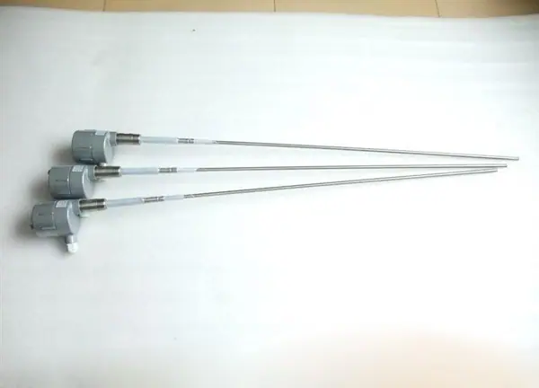 L2000C射频导纳料位计2.jpg