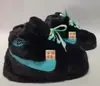 Zapatos sucios para hombre y mujer, un par de cono de felpa peluda, zapatos de invierno raros de algodón de coco, zapatillas divertidas de algodón Aj, venta al por mayor