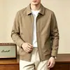 Jaqueta de negócios masculina de alta qualidade, nova coleção outono 2026, apresentando um estilo clássico e discreto, gola de alfaiataria e design casual versátil