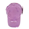 Boné Bordado com Letra e Aba Rasgada Personalizado Boné de Baseball Masculino e Feminino Chapéu de Sol Retro para Uso Externo Versátil