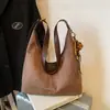 Bolso retro de un solo hombro para debajo del brazo para mujer, estilo diario, nuevo 2026, bolso tote casual versátil de gran capacidad para el día a día