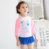 Traje de baño para niños estilo coreano floral falda dividida traje de baño niñas nuevo traje de baño de falda venta al por mayor de fábrica