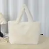 Bolsa tote feminina, bolsa de mão de pelo sintético de coelho, bolsa tote de pelúcia feminina outono/inverno, cor doce, bolsa de ombro e bolsa transversal versátil