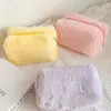 Bolsa de Maquiagem de Pelúcia Cor Sólida Nova Estilo Ins Feminino Grande Capacidade Portátil Clutch Doce Macio Bolsa de Alto Valor