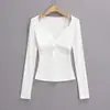 2025 Primavera Nuevo Estilo Deseo Puro Chica Caliente Encaje Empalmado Falso Dos Piezas Tirantes Hueco Sexy Manga Larga Camiseta para Mujer