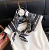 Pañuelo Cuadrado Pequeño Estilo Chino Pañuelo de Seda Pañuelo para la Cabeza de Mujer Primavera y Otoño Verano Combinación Camisa Pañuelo Protección Cuello Pañuelo Fino de Madre
