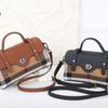 DSGUTWO Moda Europeia e Americana Couro Genuíno Bolsa Pequena Quadrada Moderna 2024 Novo Estilo Xadrez Bolsa Feminina Versátil Couro de Vaca Ombro Transversal