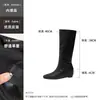 Botas altas de mujer para aumentar la altura para personas menudas, nuevo modelo 2026, botas de caballero Maillard de punta cuadrada, botas de moda de tubo alto para estilizar