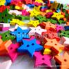 Botones de madera de colores DIY hechos a mano para niños, color madera color primario, estrella de cinco puntas, materiales hechos a mano para jardín de infantes