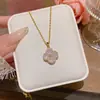 Pingente Sorte em Ouro 18K com Zircônia Novo Estilo Joias Design de Nicho Corrente para Clavícula Não Desbota Acessórios de Colar em Aço Titânio para Mulheres