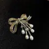 Acessórios DIY Broche de Borla Inteligente Pin Elegante Cobre Banhado a Ouro Zircônia Micro Broche Pérola Corsage Suporte Vazio