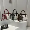 2026 Bolsa de Mão Tote Elegante de Novo Estilo, Grande Capacidade, Decoração de Lenço de Seda com Padrão de Pele de Cobra Simples, Bolsa de Ombro Único Transversal