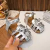 Sandalias de Diadema Tejida Estilo Mori para Niñas 2026 Nuevo Verano Zapatos de Princesa Huecos con Lazo para Niña Pequeña Zapatos de Playa