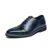 Zapatos de vestir de cuero con punta afilada transfronterizos, zapatos casuales brogue versátiles de dos tonos, zapatos de hebilla de monje de talla grande, zapatos de oficina para hombre